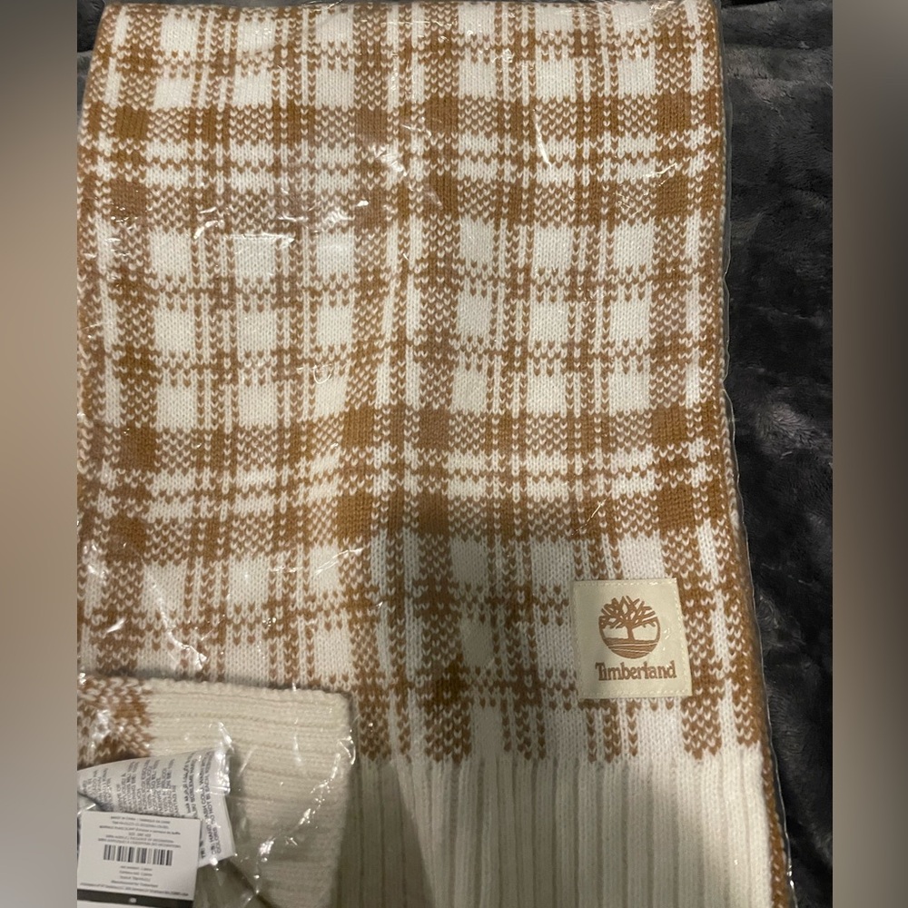 🇨🇦NWT Timberland scarf